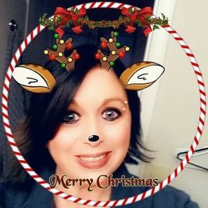 Meet your Posher, Angie